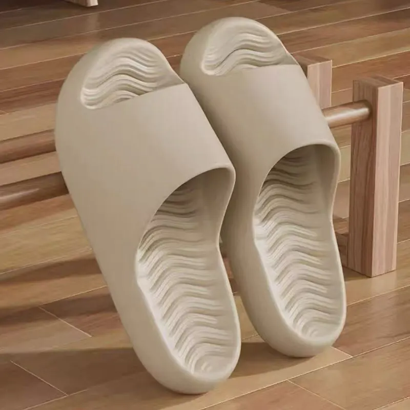 Thick-soled Solid Color Slippers