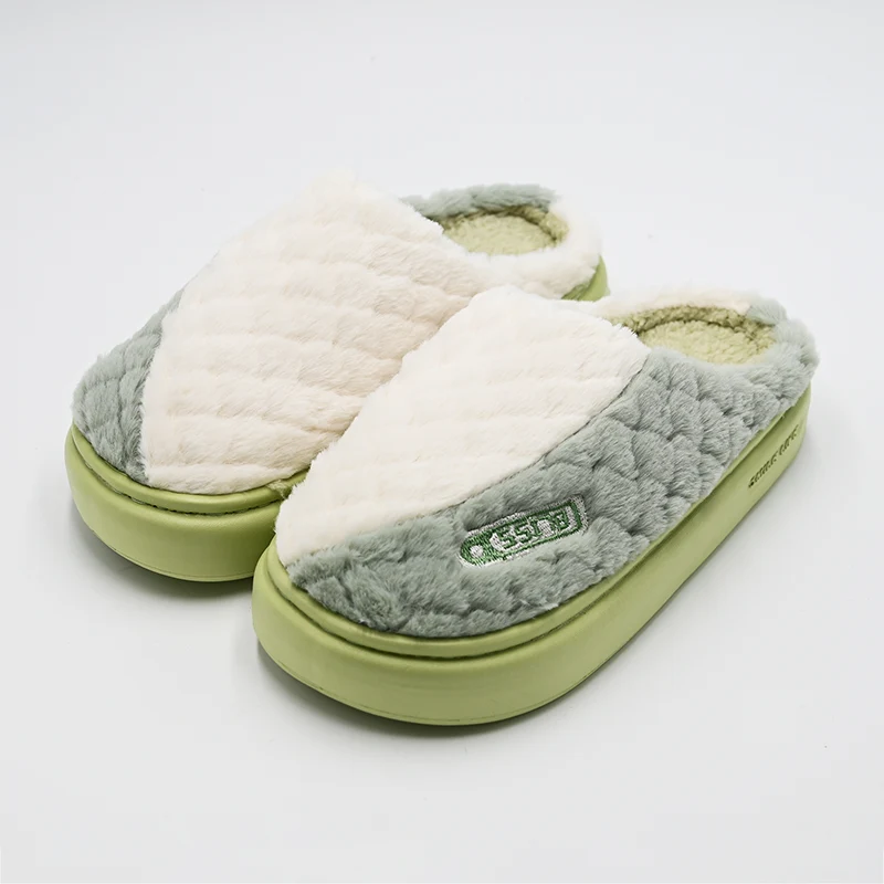 Pequeñas zapatillas de lujo